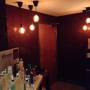 beautysalonreceptionlighting