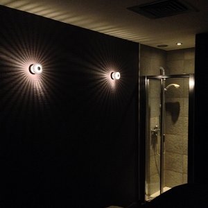 spatreatmentroomwalllighting